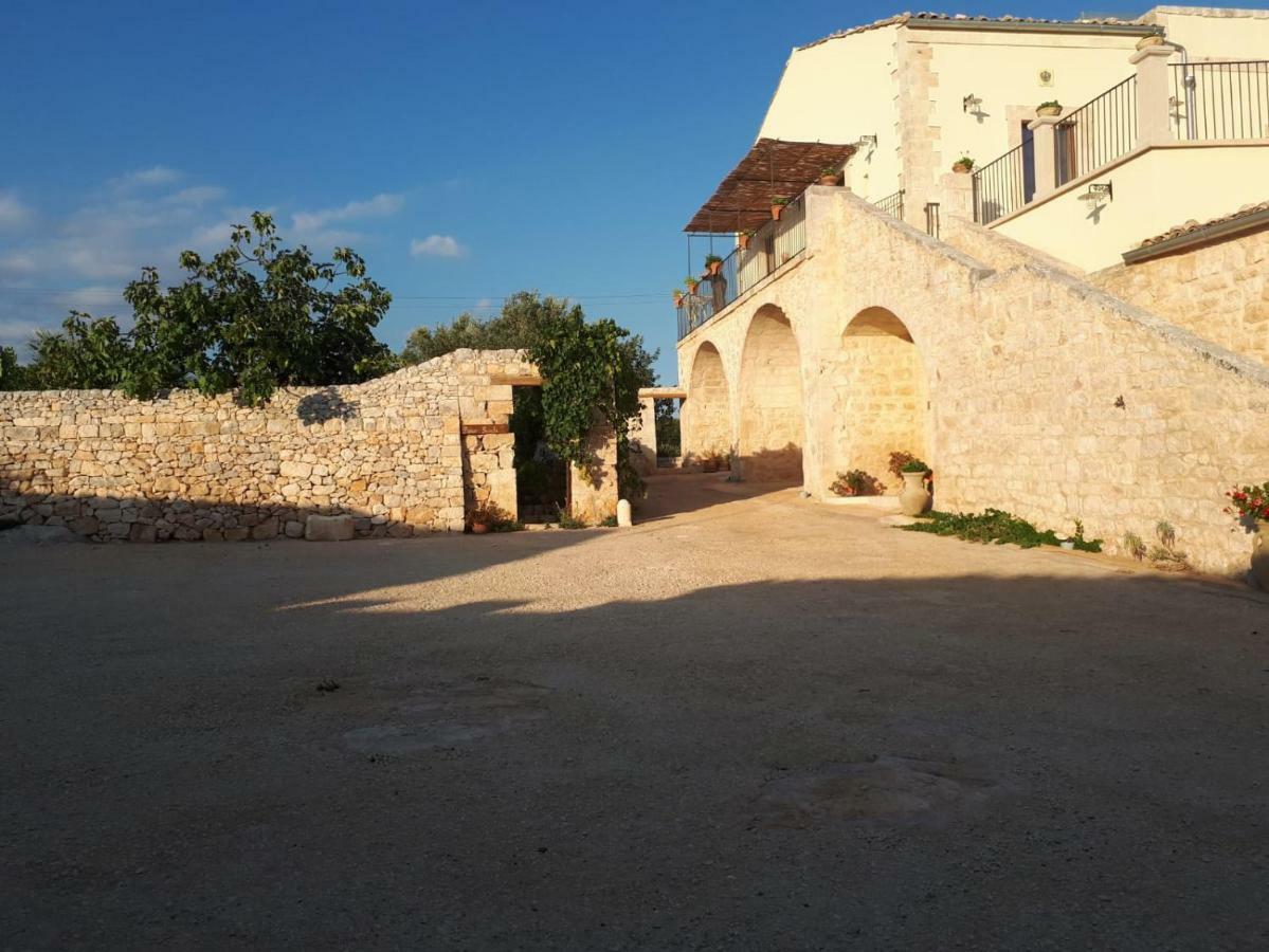 La Dimora del Decano Villa Scicli Exterior foto